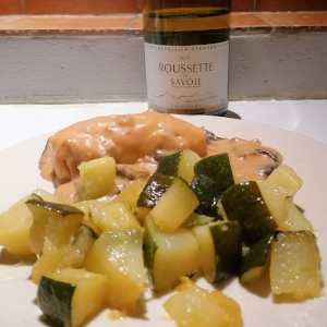 Quenelle de brochet sauce tomate